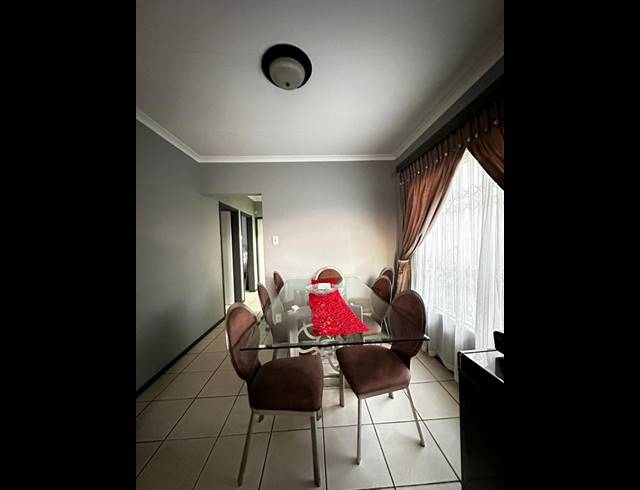 3 BEDROOM HOUSE FOR SALE IN NKWE COUNTRY ESTATE